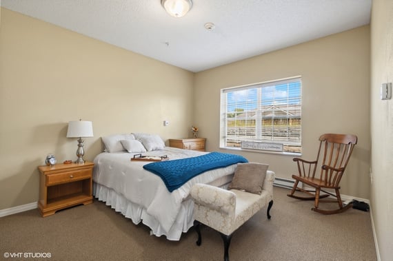 Service and Amenities